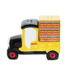 Salt & Pepper Shaker set Yellow Truck